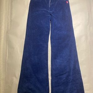 Marc Jacobs The Flared Mid Rise Jeans